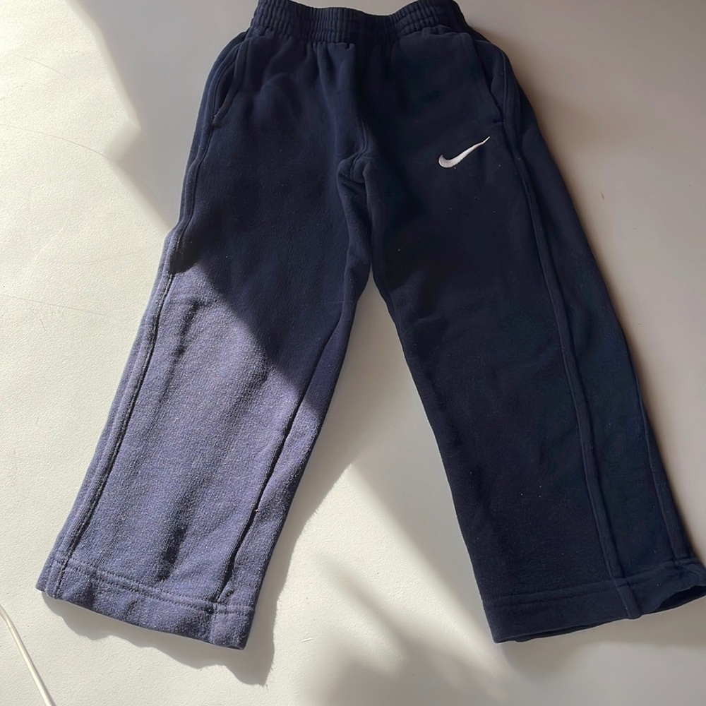 Nike 4t navy blue sweatpants